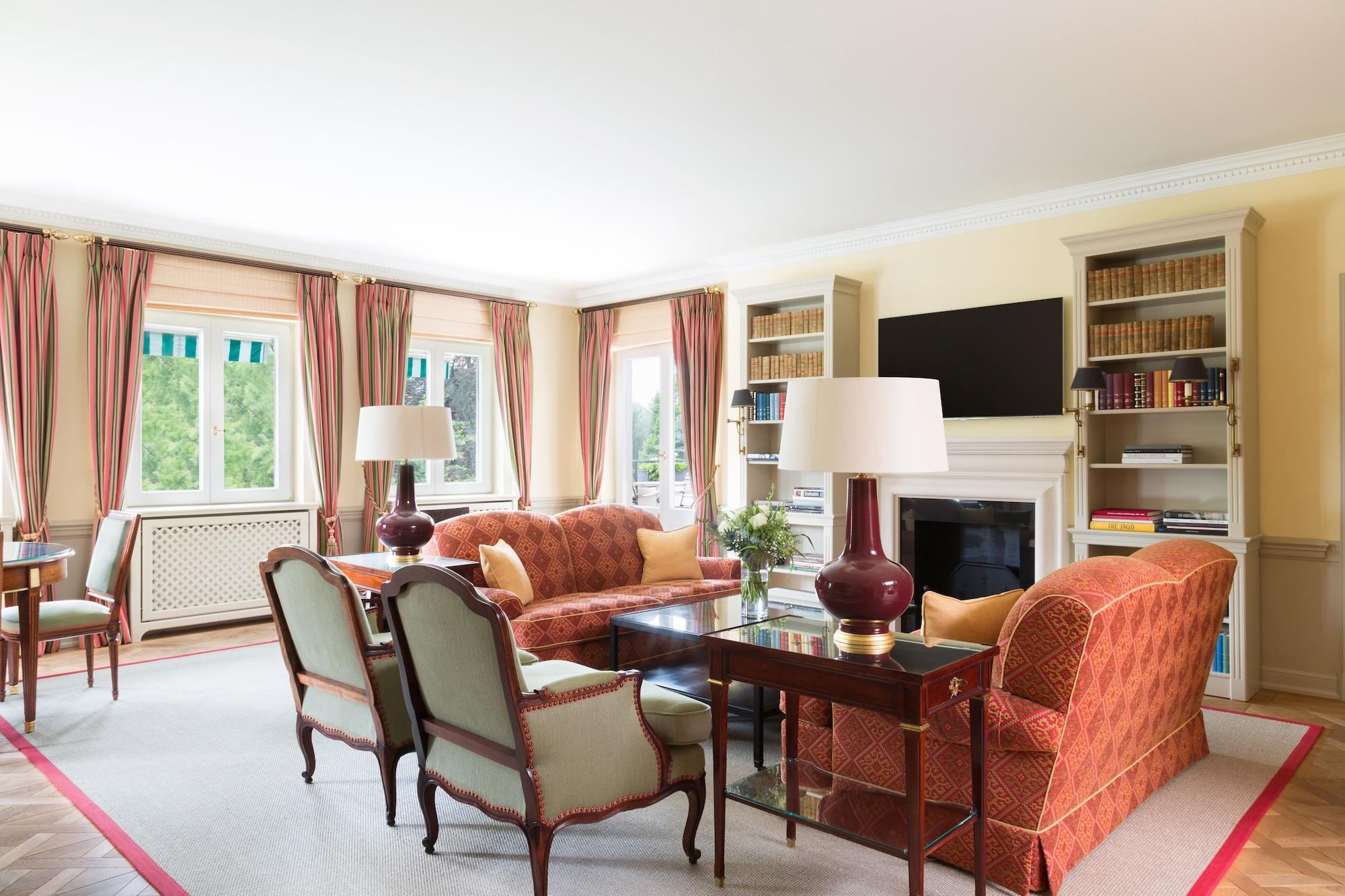 Brenners Park-Hotel & Spa - An Oetker Collection Hotel Baden-Baden Bagian luar foto