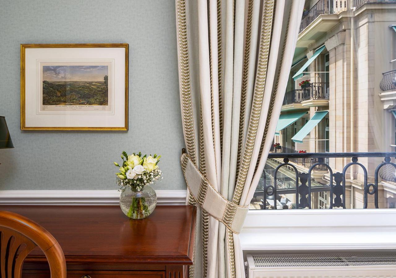 Brenners Park-Hotel & Spa - An Oetker Collection Hotel Baden-Baden Bagian luar foto
